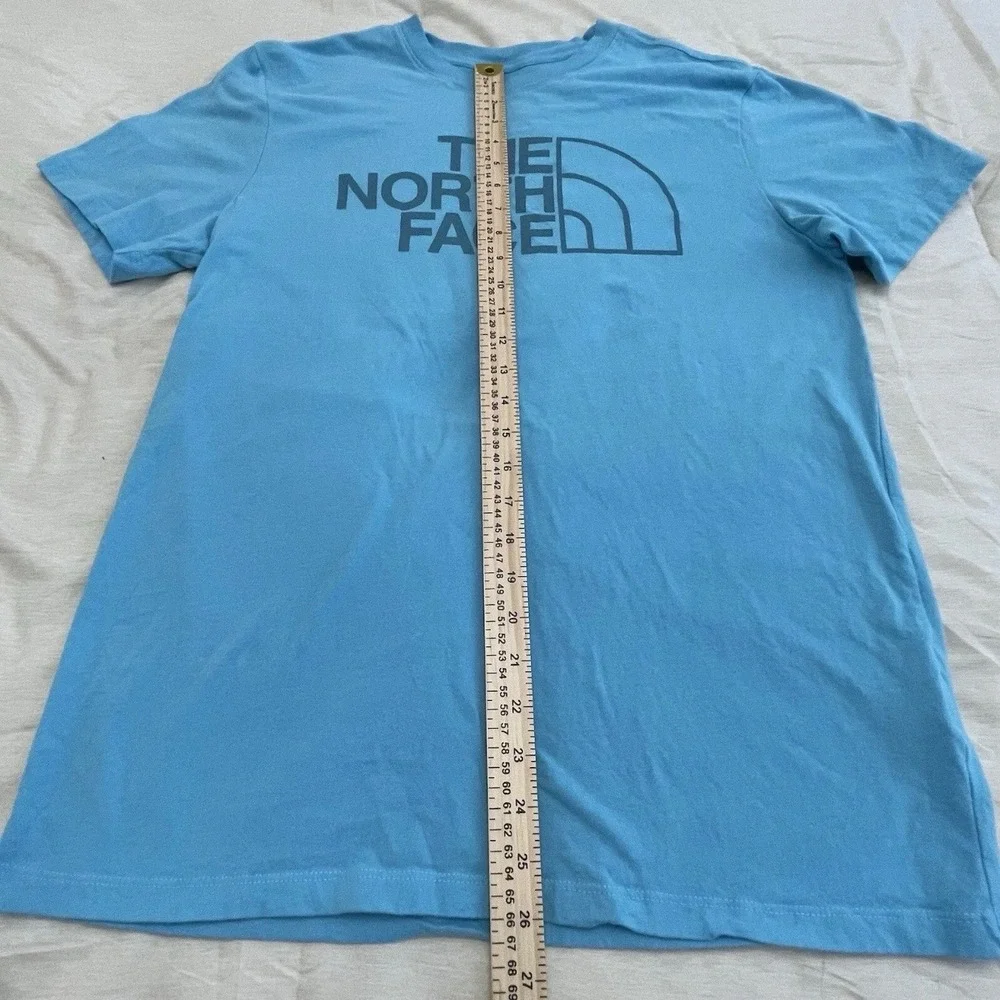 The North Face T-Shirt Mens M Logo Graphic Short Sleeve Cotton Blue Solid